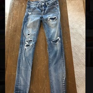 American Eagle skinny jeans